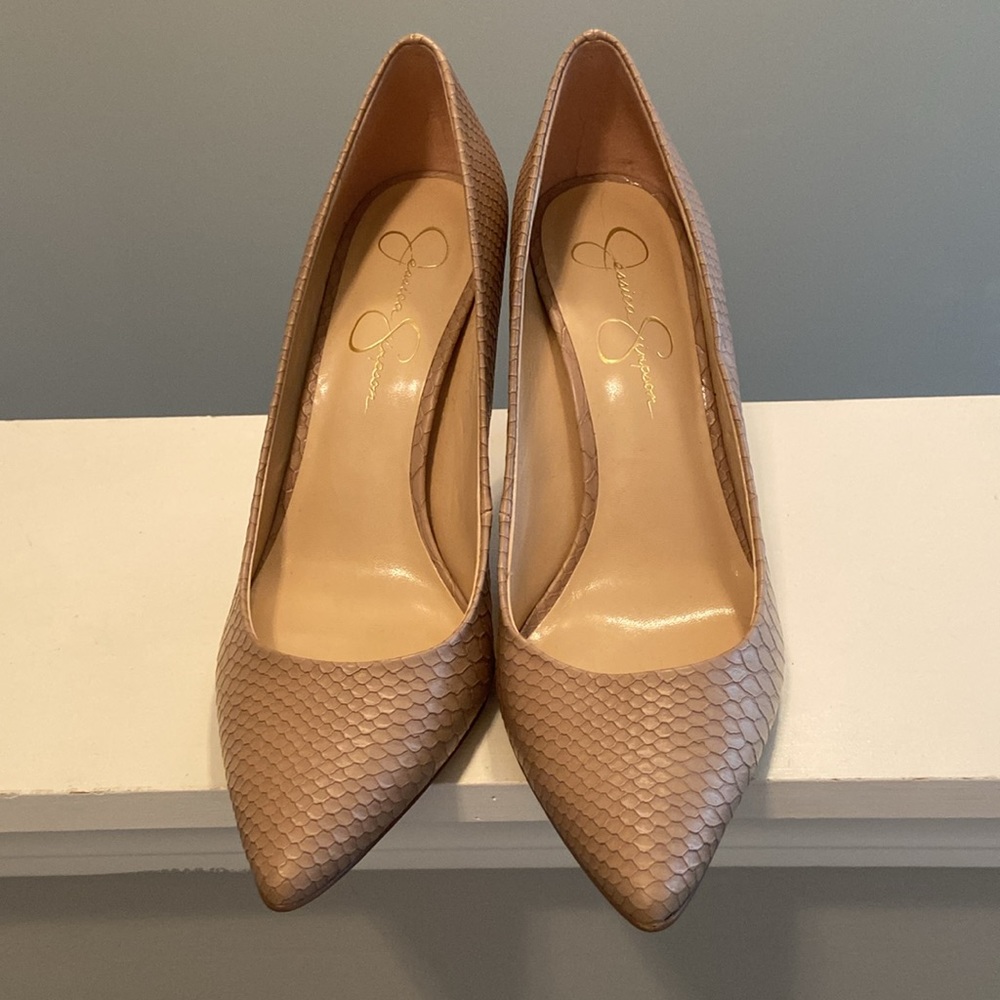 Jessica Simpson Tan Snakeskin heels